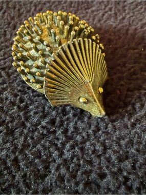 Vintage Gold Tone Hedgehog Brooch